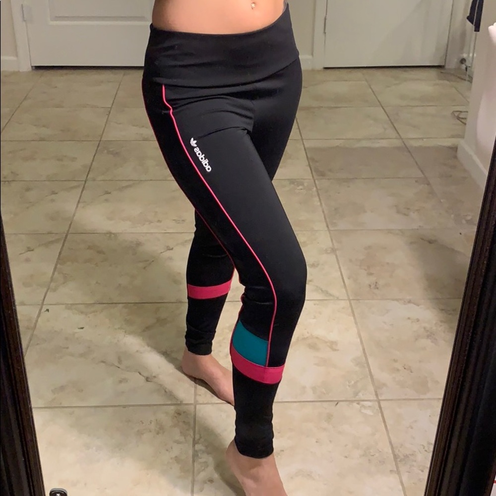Adidas 90’s color block tech leggings